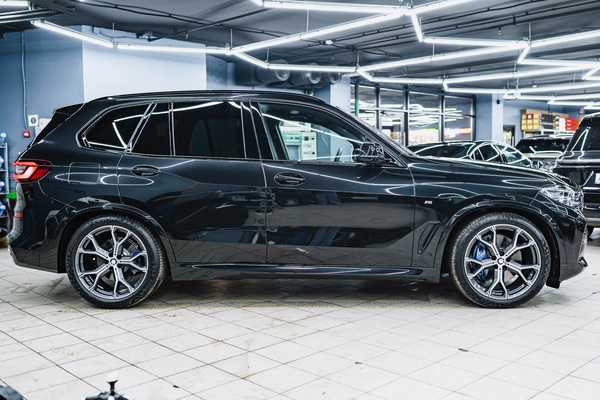 Полная оклейка кузова BMW X3 G01 Рестайлинг