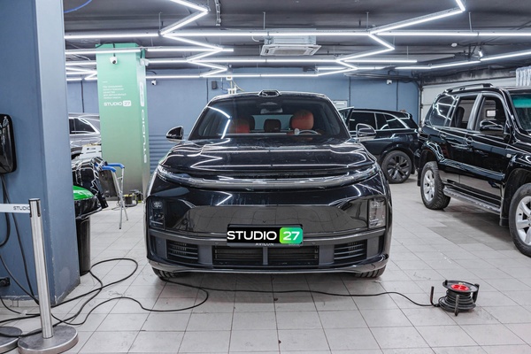 Бронь лобового стекла Lixiang L7 2024 плёнкой RAYNO