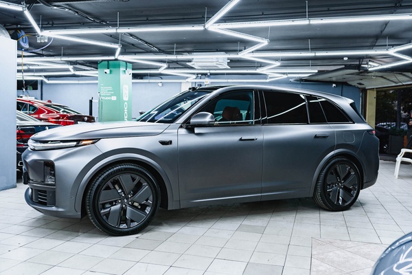 Оклейка кузова Lixiang L7 2025 Рестайлинг матовой пленкой