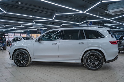 Оклейка зоны риска Mercedes-Benz GLS W167 полиуретаном