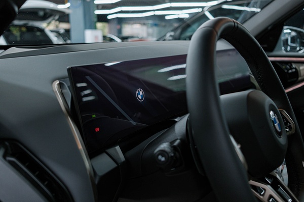 Оклейка дисплея BMX X3 G45/G48 защитным стеклом