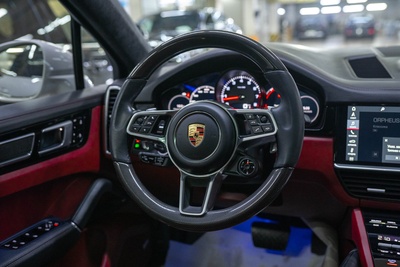 Детейлинг химчистка салона Porsche Cayenne
