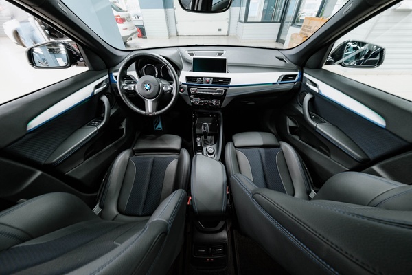 Химчистка салона BMW X1
