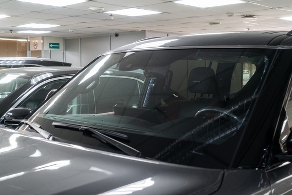 Бронь лобового стекла Nissan Patrol Nismo