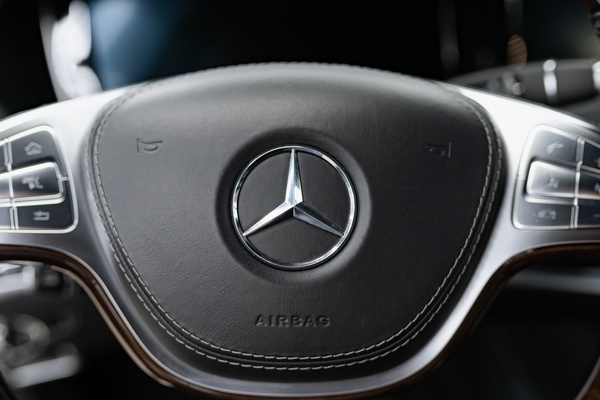 Химчистка салона Mercedes-Benz S W222