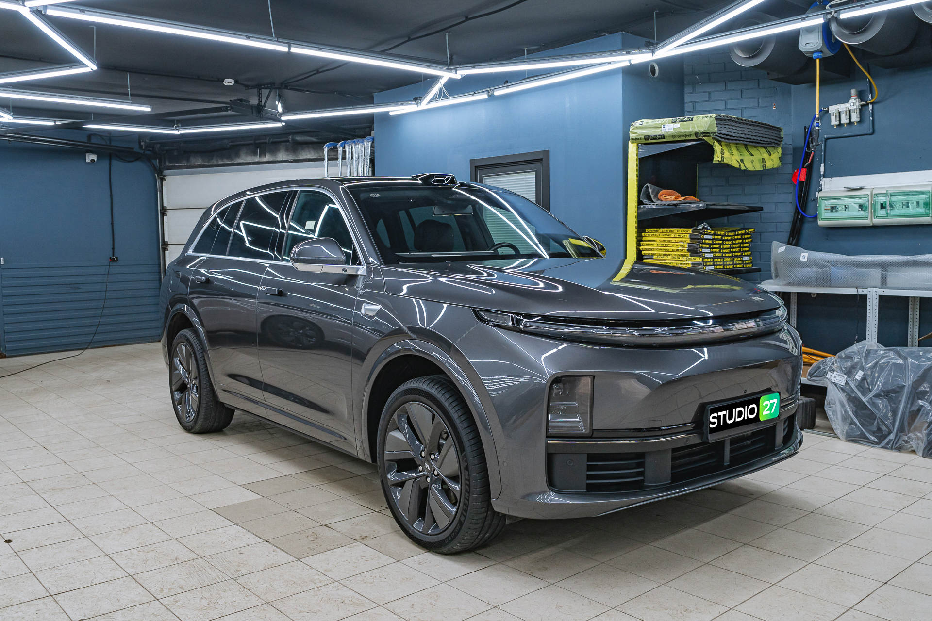 Оклейка отбойной части кузова Lixiang L7