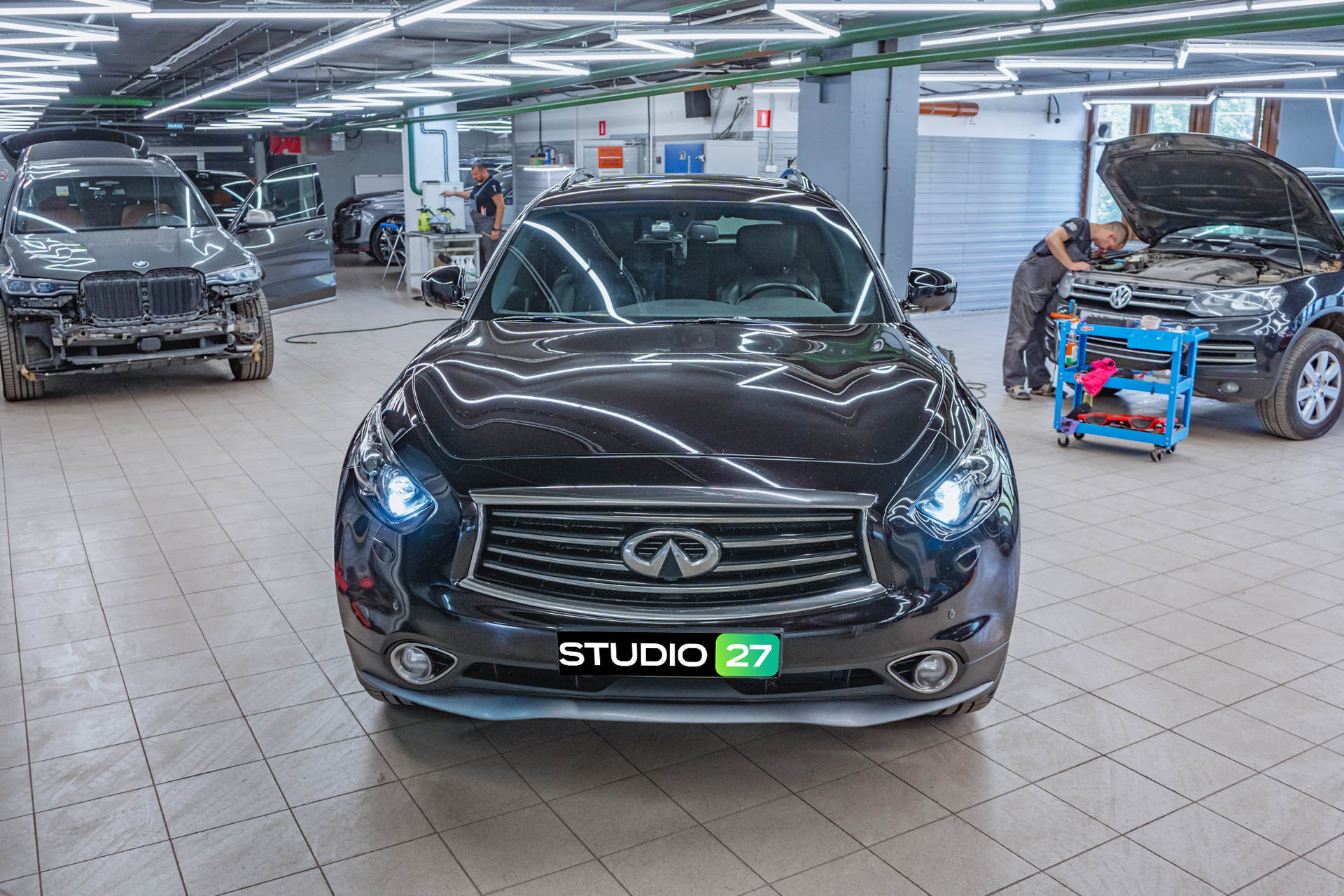 Полировка кузова Infiniti QX70