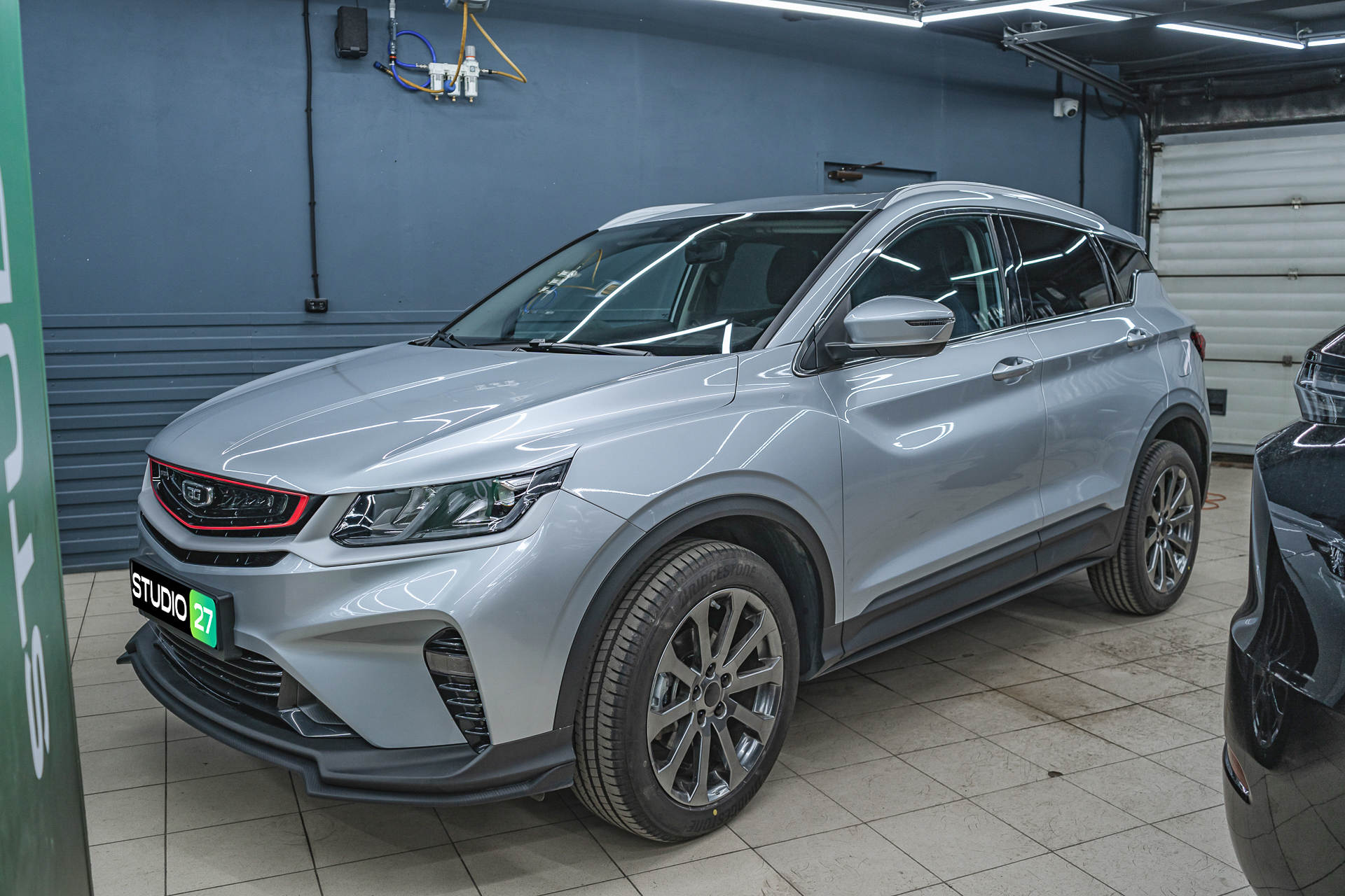 Тонировка задних стёкол Geely Belgee X50