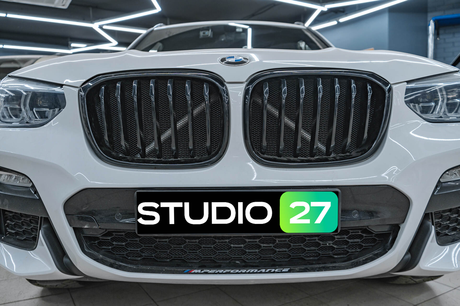 Установка металлической сетки в бампер BMW X3 G01