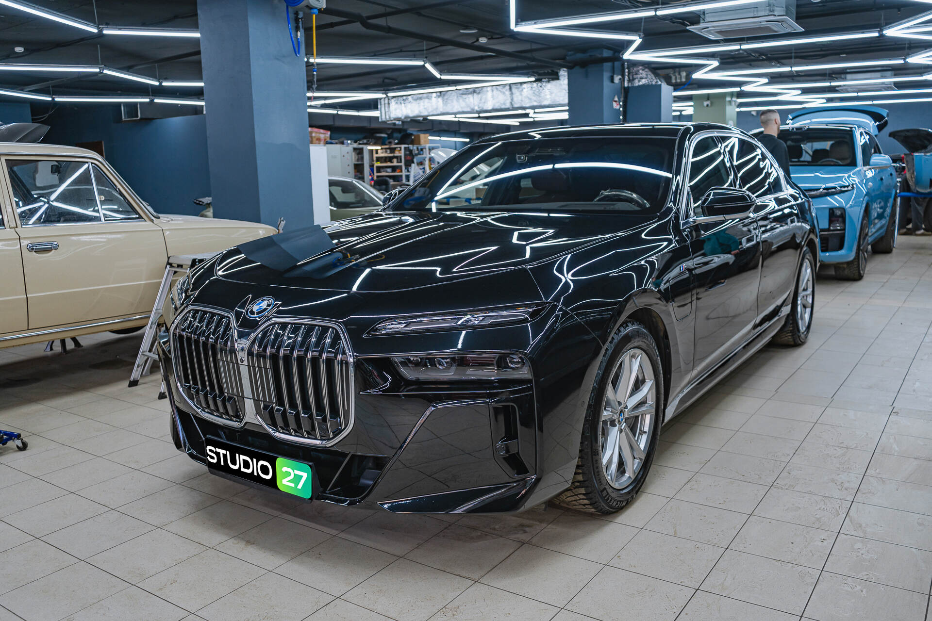 Оклейка зоны риска BMW 7 G70