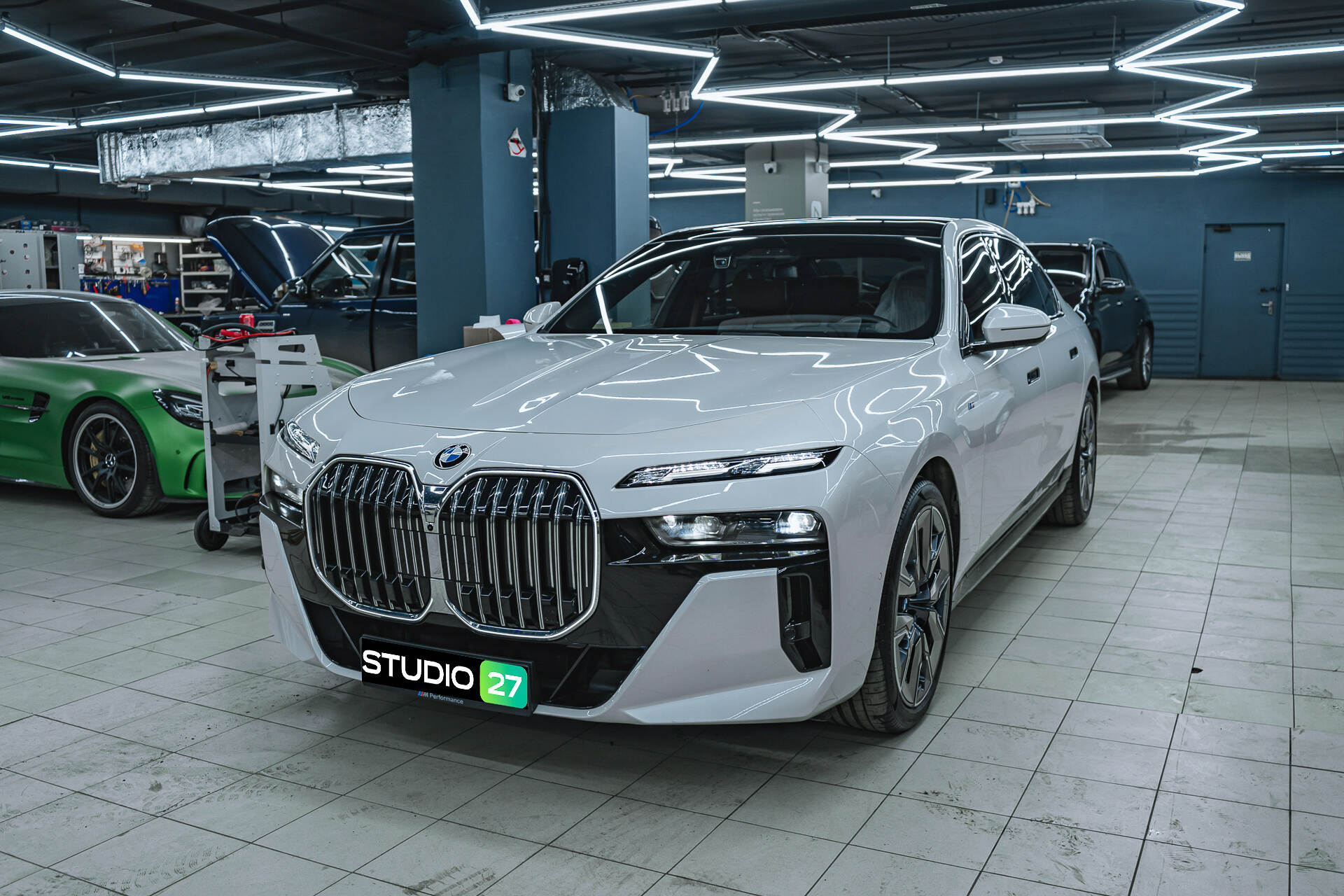 Шумоизоляция дверей и арок BMW 7 G70